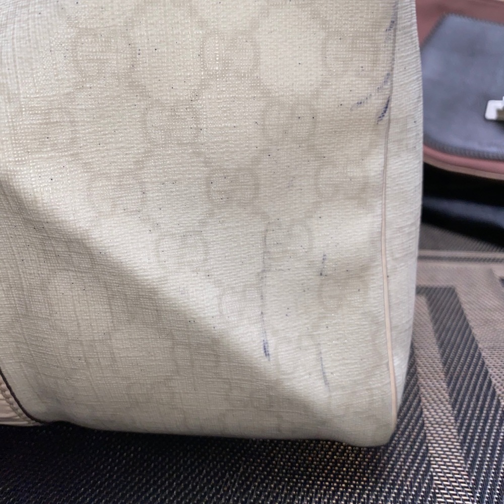 Gucci Monogram Joy Boston White - Picture 12 of 14